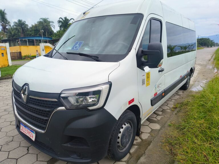 Caraguatatuba inicia transporte adaptado porta a porta para pacientes da Equoterapia