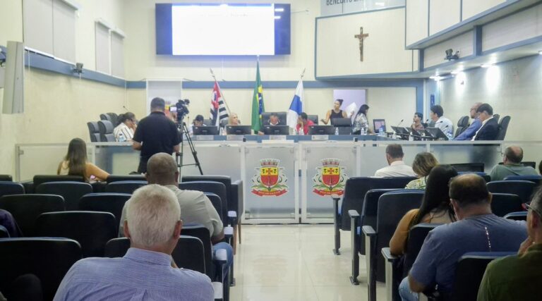 Instalação de cemitérios verticais e crematórios em Caraguatatuba é tema de segunda audiência no Legislativo