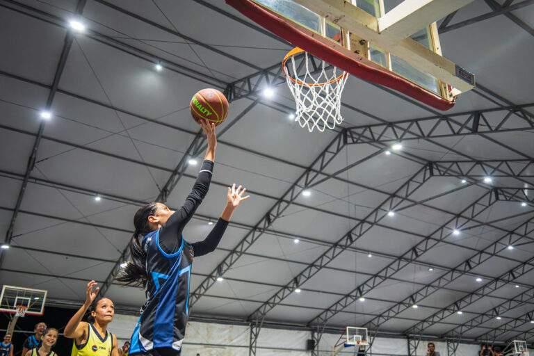 Com mais de mil atletas e 95 equipes, Campeonato Master Sul-Sudeste de Basquete tem início em Caraguatatuba