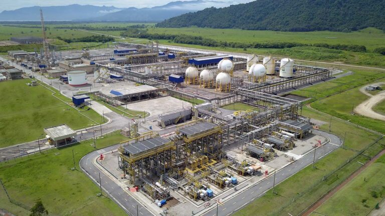 utg_caraguatatuba_-_unidade_de_tratamento_de_gas_de_caraguatatuba(1)s