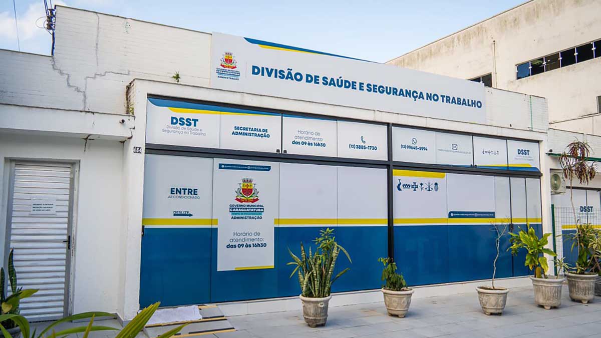 55406062402_074ff3f931_b b